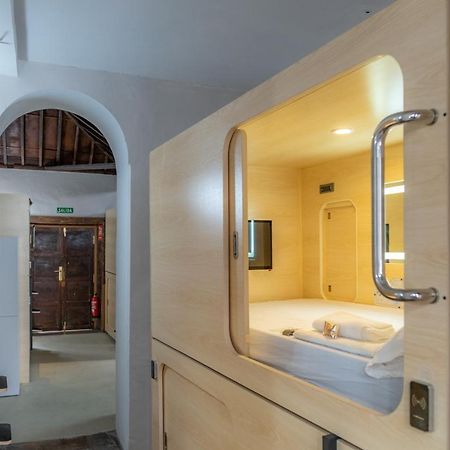 Hostelit, Capsule Hostel Санта-Крус-де-ла-Пальма Екстер'єр фото